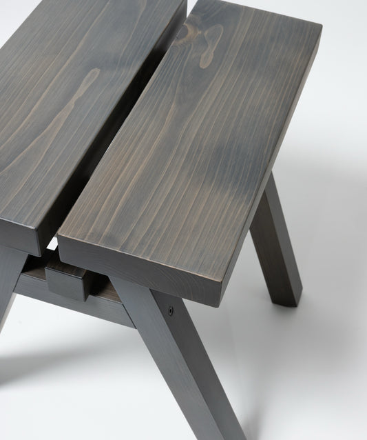 ISHINOMAKI STOOL 経年染めモデル