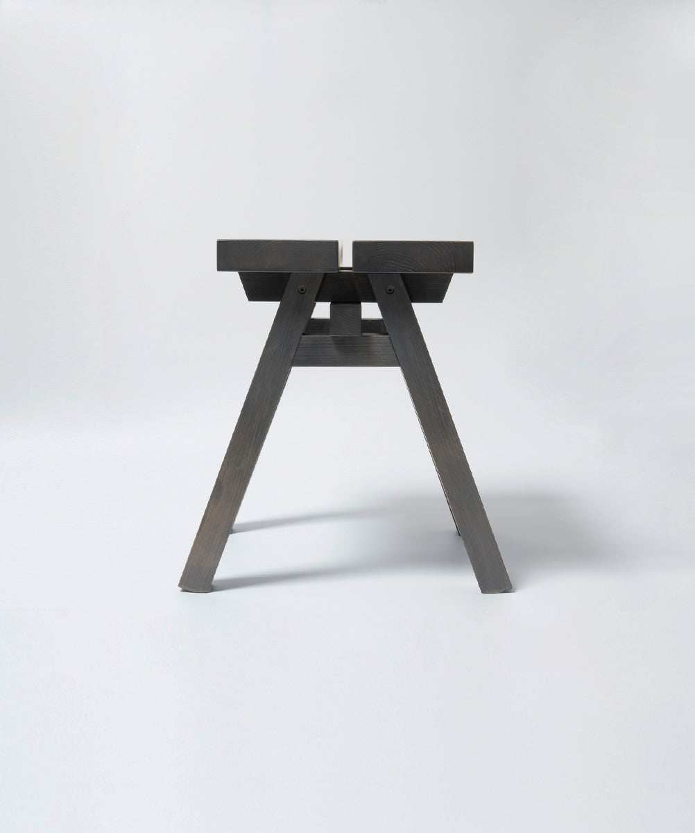 ISHINOMAKI STOOL 経年染めモデル