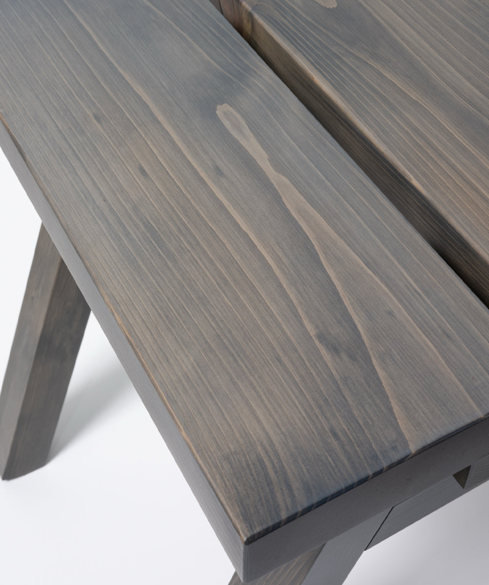 ISHINOMAKI STOOL 経年染めモデル
