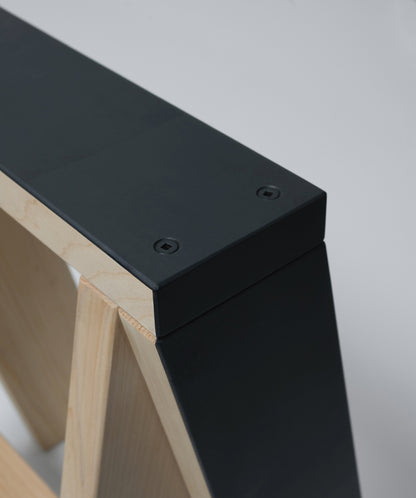 石巻工房｜AA LOW STOOL 黒箔モデル